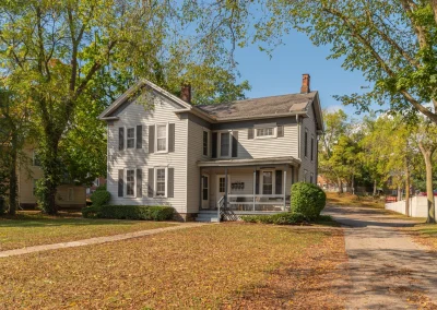 810 south main street home