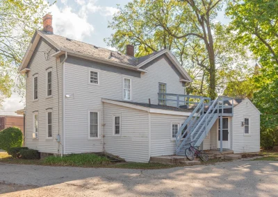 810 south main street home